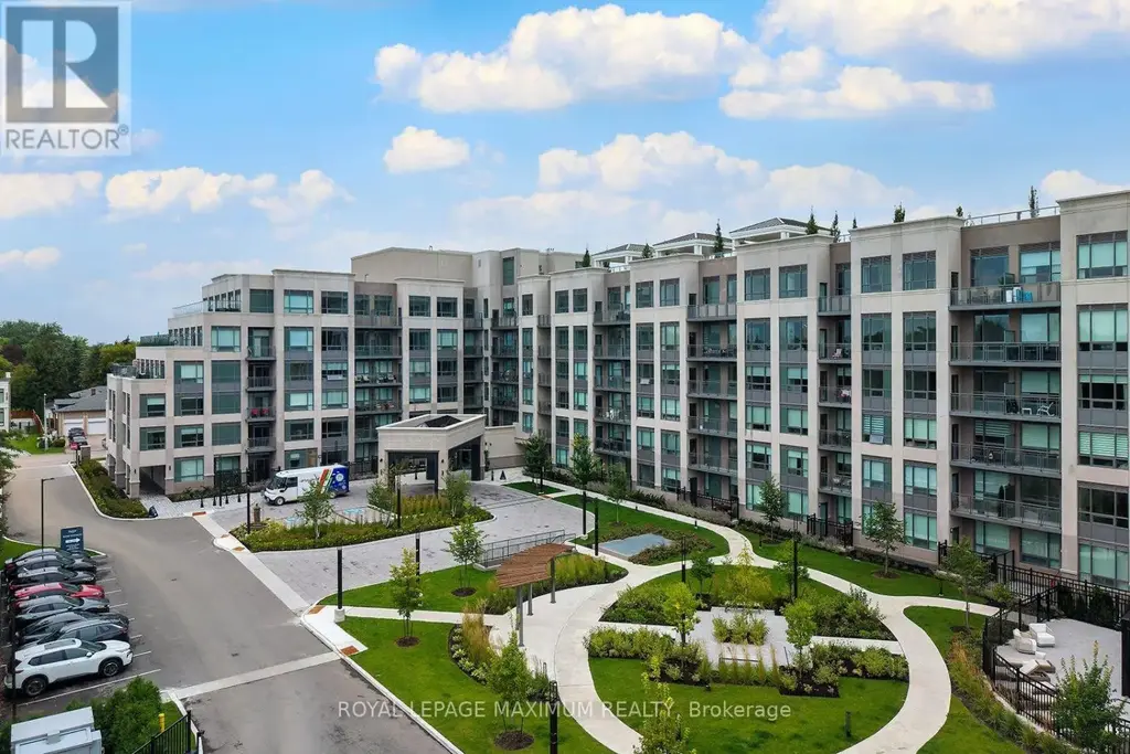 250 - 2075 King Road, King (King City)