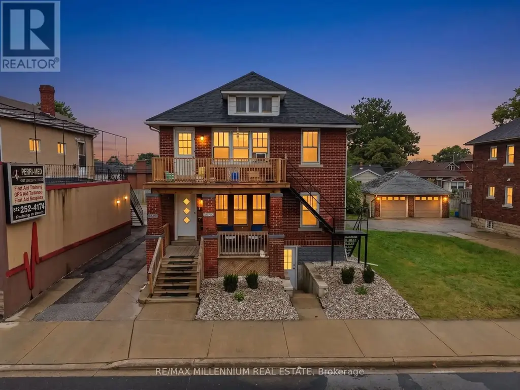 2269-71 Howard Avenue, Windsor