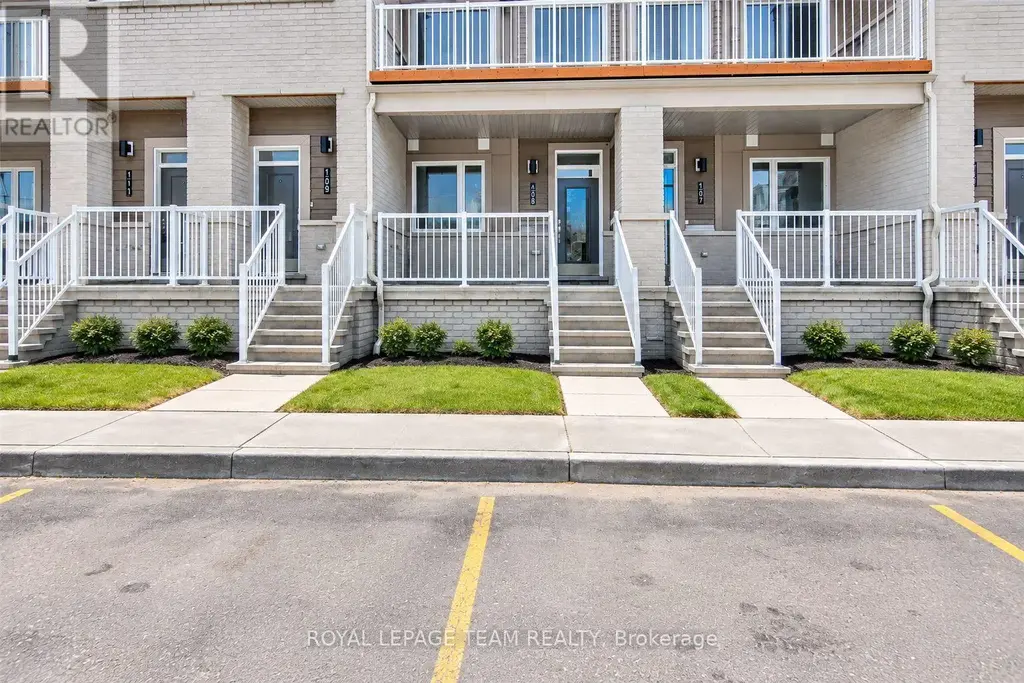 325 Olivenite Private, Ottawa