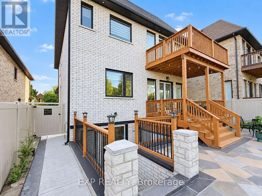 1606 Sandhurst Crescent, Pickering (Highbush)