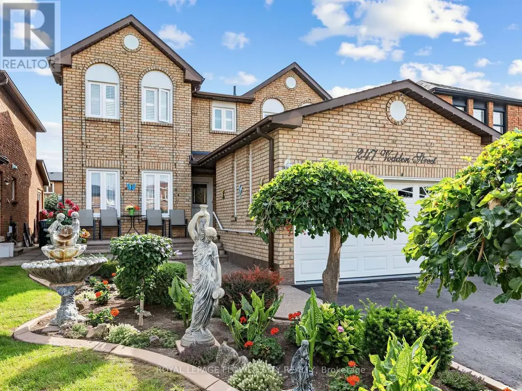 247 Vodden Street W, Brampton (Brampton West)