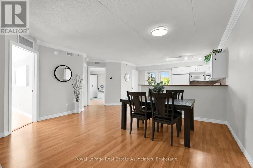 311 - 4003 Kilmer Drive, Burlington (Tansley)