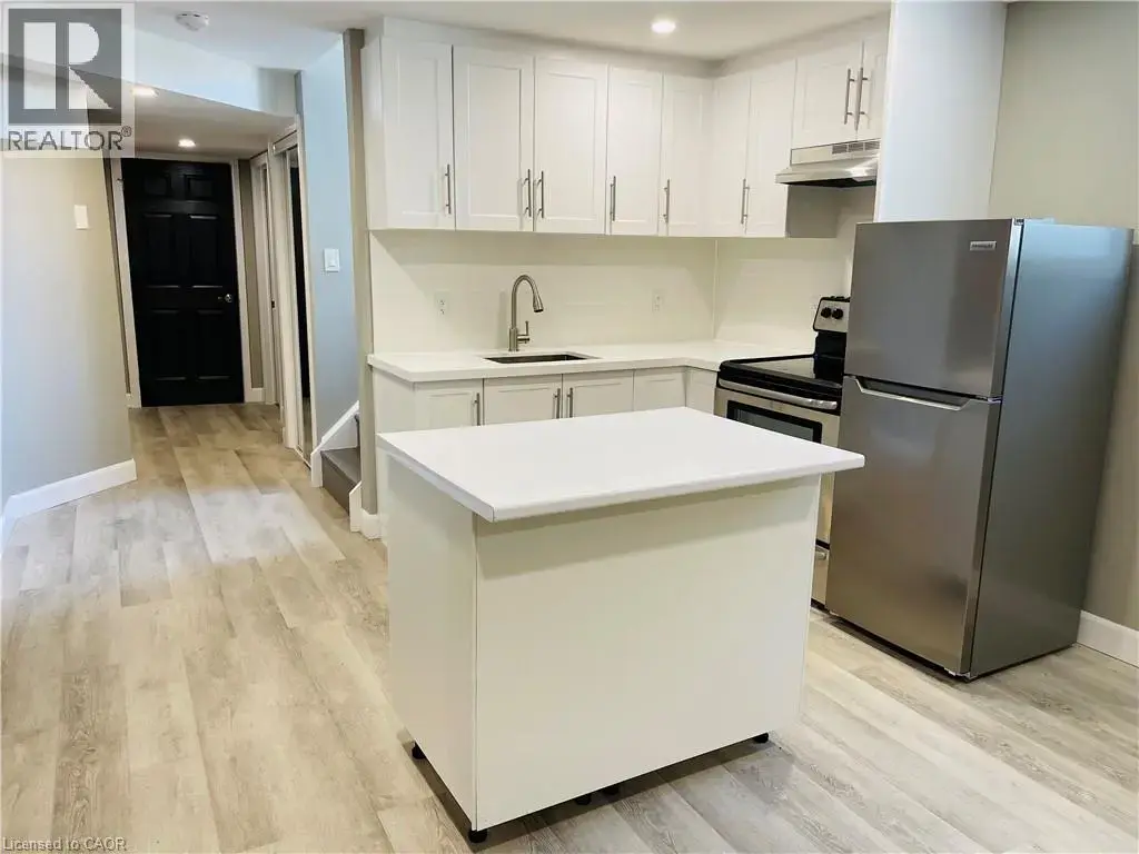 369 Sienna Crescent Unit# Lower, Kitchener