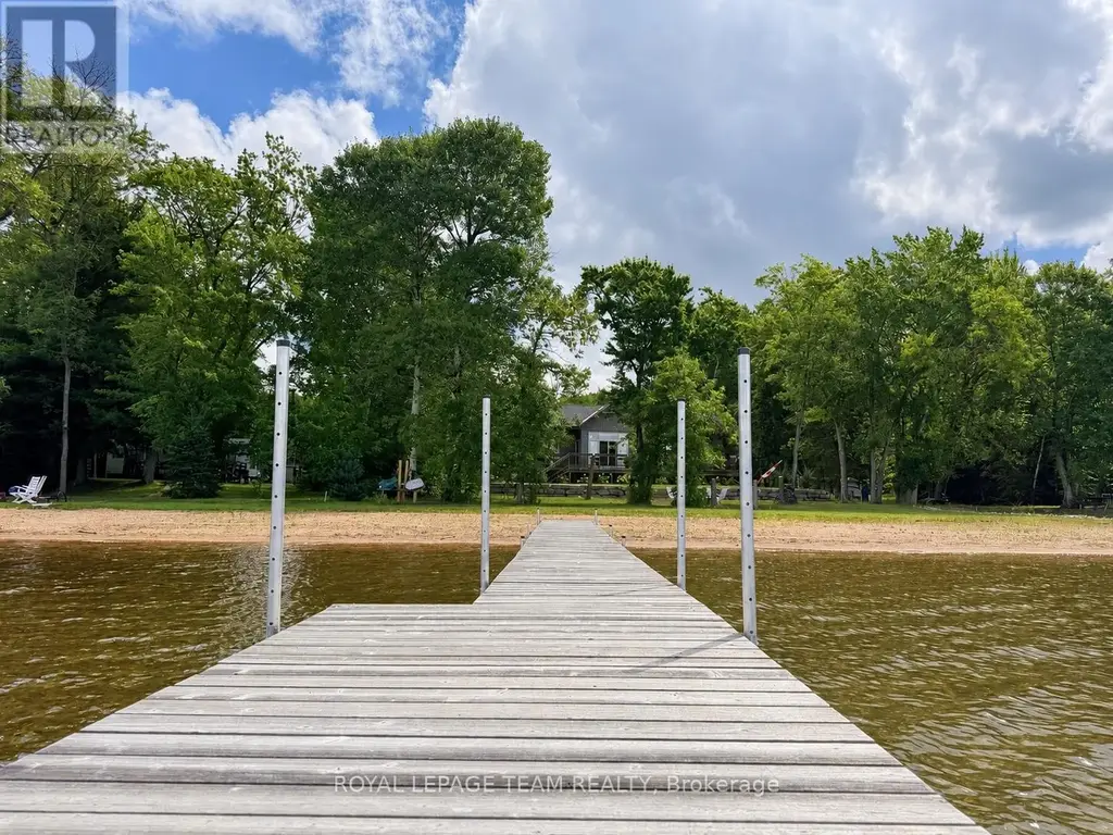 42153 Combermere Road, Madawaska Valley