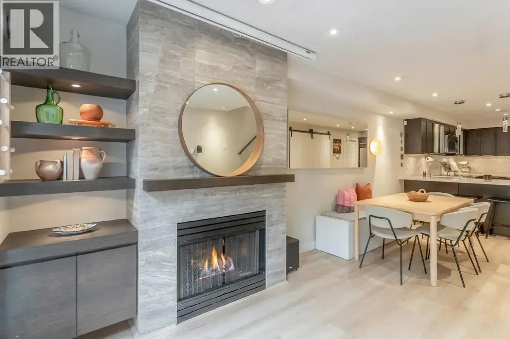 246 2565 W Broadway Street, Vancouver