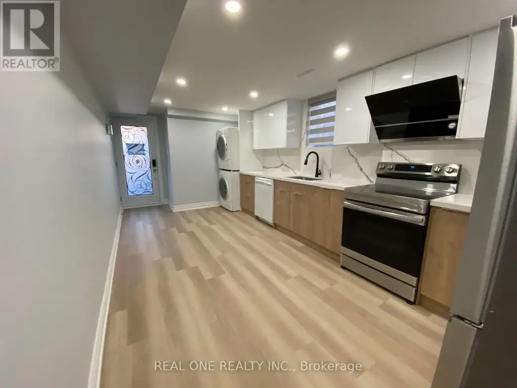 Room L1 - 1186 Shadeland Drive, Mississauga (Erindale)
