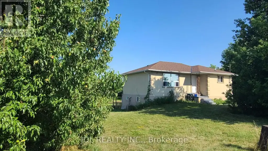 2411 Canal Road, Bradford West Gwillimbury