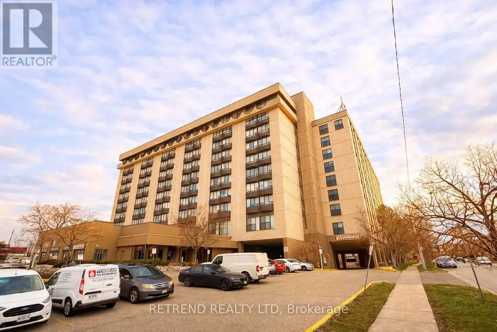 205 - 2737 Keele Street, Toronto (Downsview-Roding-CFB)