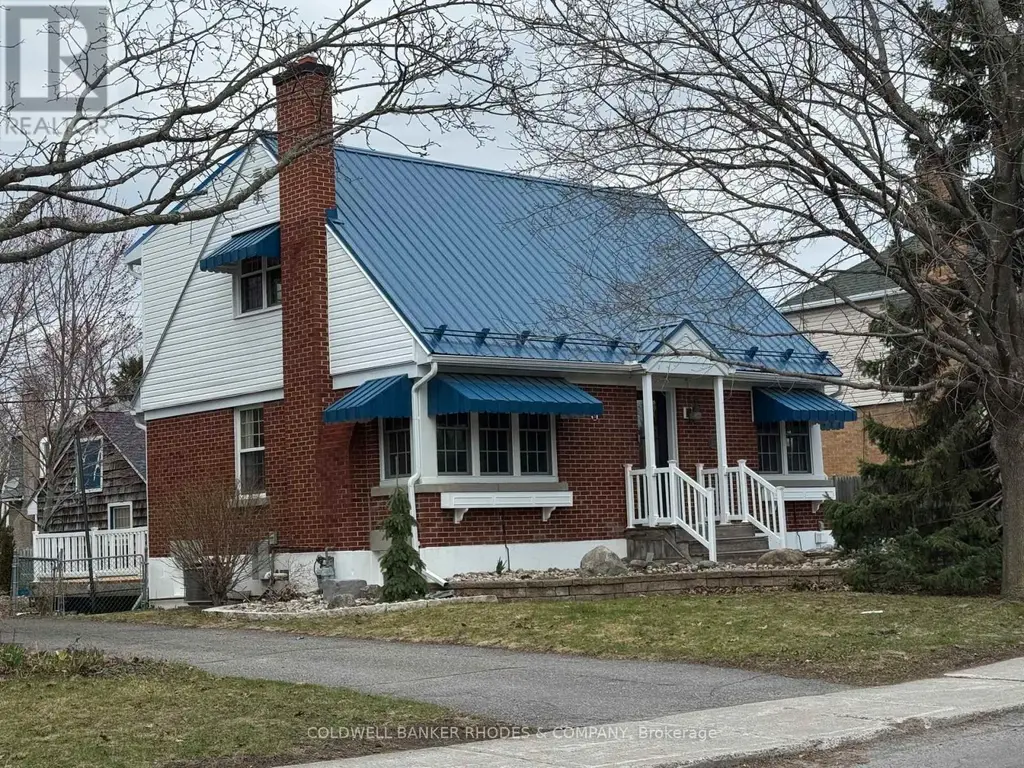 1329 Larose Avenue, Ottawa