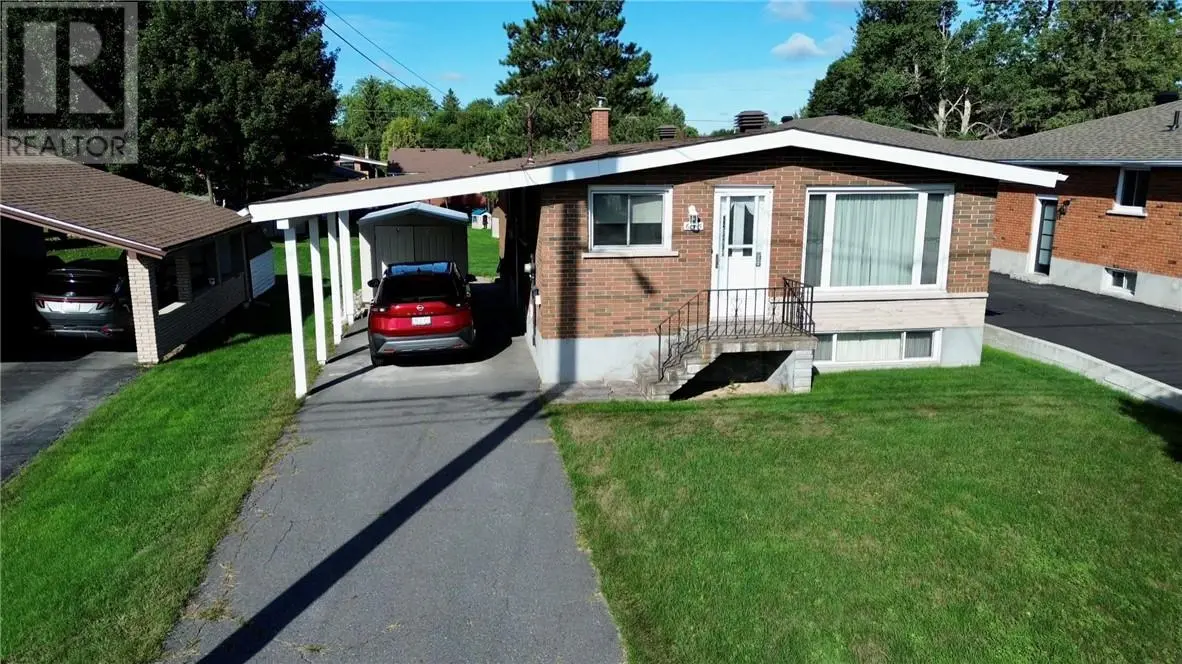 645 Churchill Avenue, Sudbury