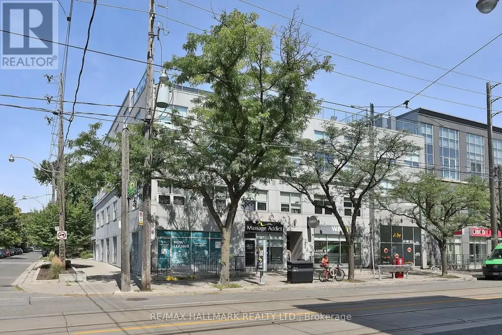 204 - 1842 Queen Street E, Toronto (The Beaches)