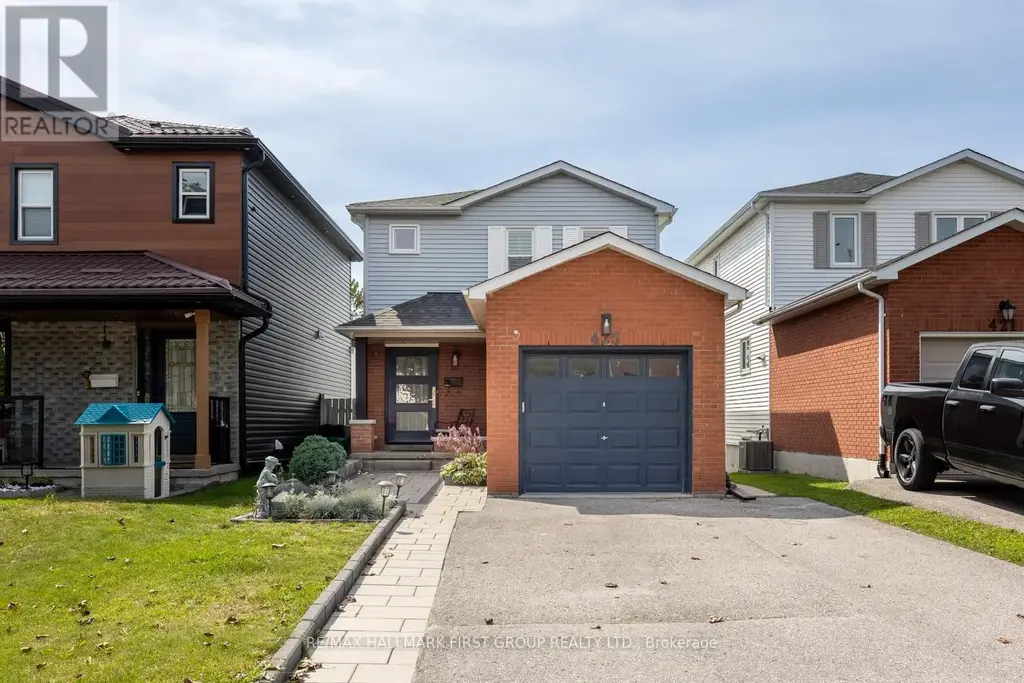 425 Cobblehill Drive, Oshawa (Pinecrest)