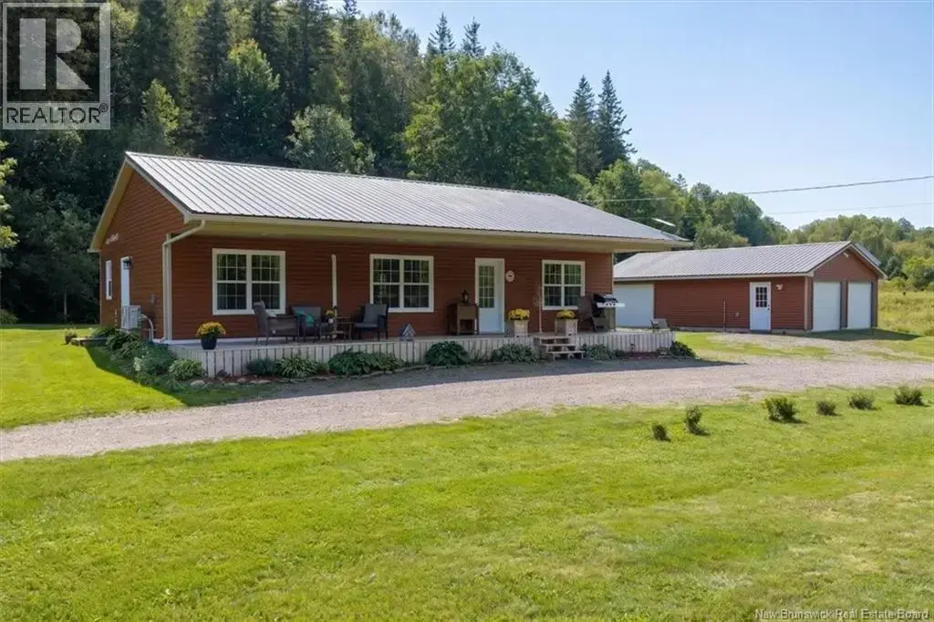 160 Creek Road, Waterford