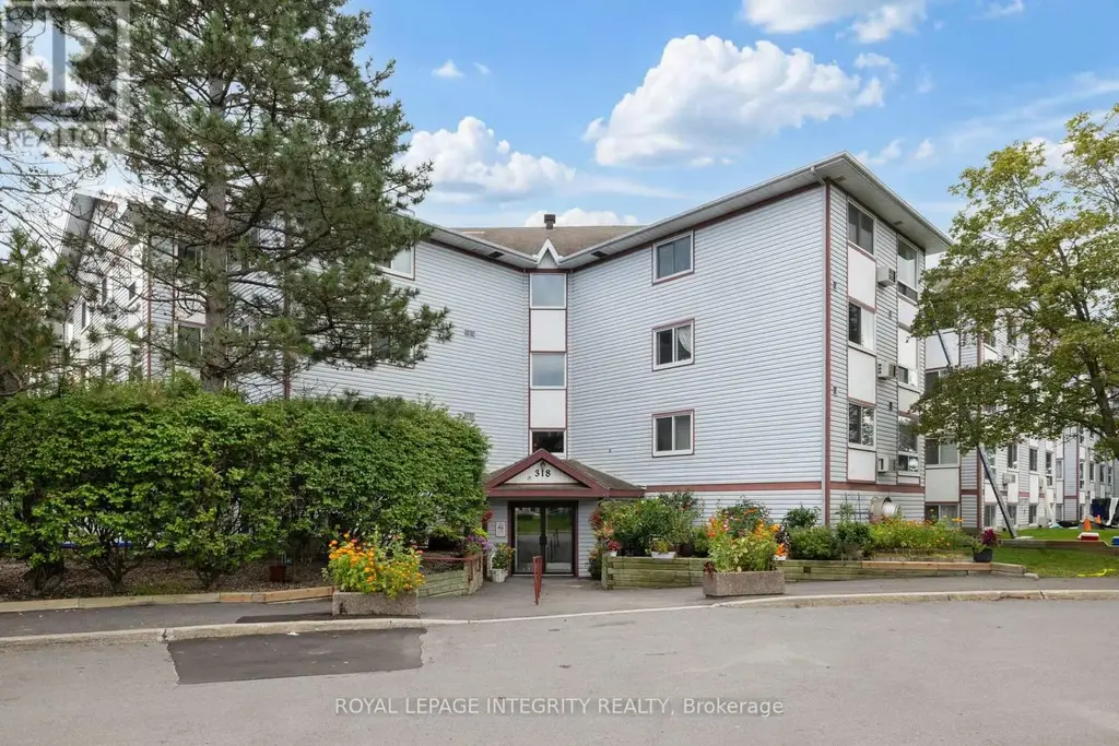 124 - 318 Lorry Greenberg Drive, Ottawa