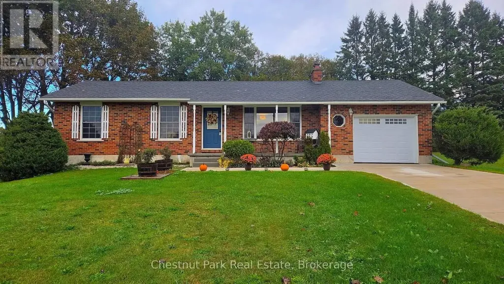 683199 Chatsworth Road 24, Chatsworth