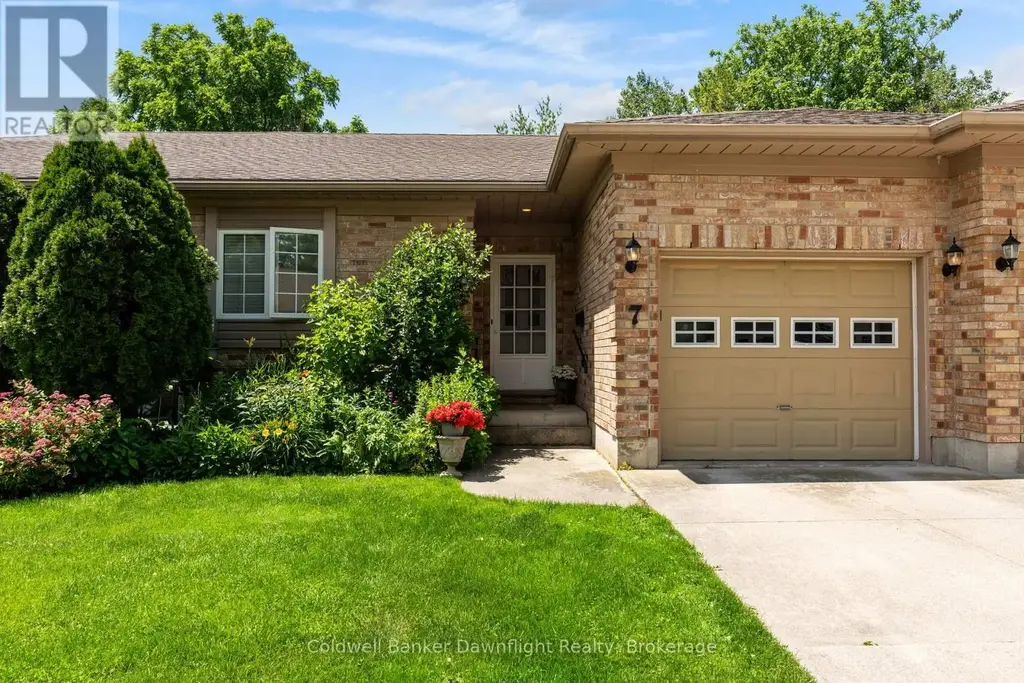 7 Brookside Place, South Huron (Exeter)
