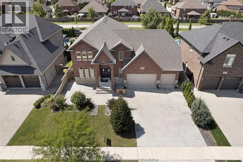 1078 Charlotte, Lakeshore