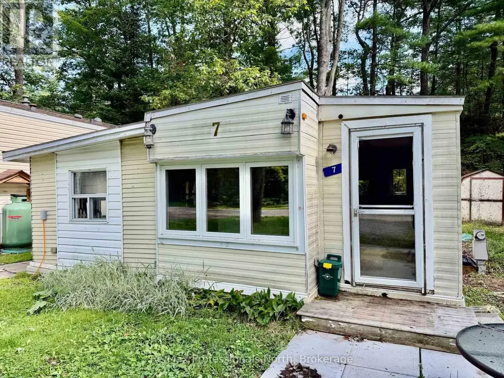 7 - 1007 Racoon Road, Gravenhurst (Morrison)