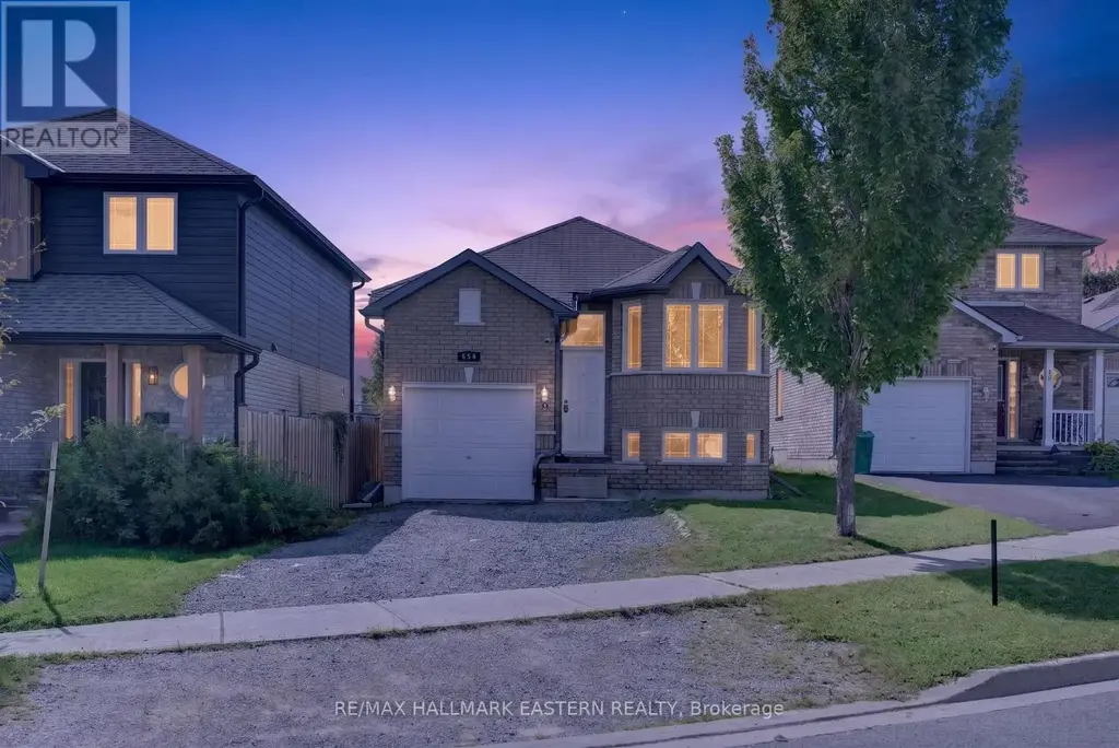 656 Clancy Crescent, Peterborough (Otonabee Ward 1)