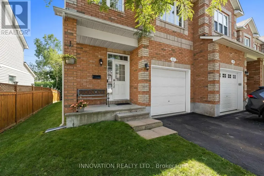 37 Chantilly Gate, Ottawa