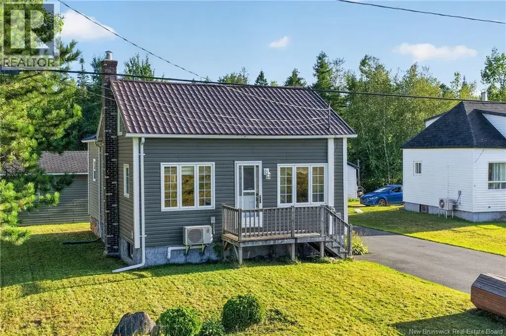 116 De L'ecole Street, Rogersville