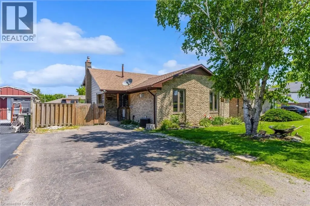 49 Grove Avenue, St. Catharines