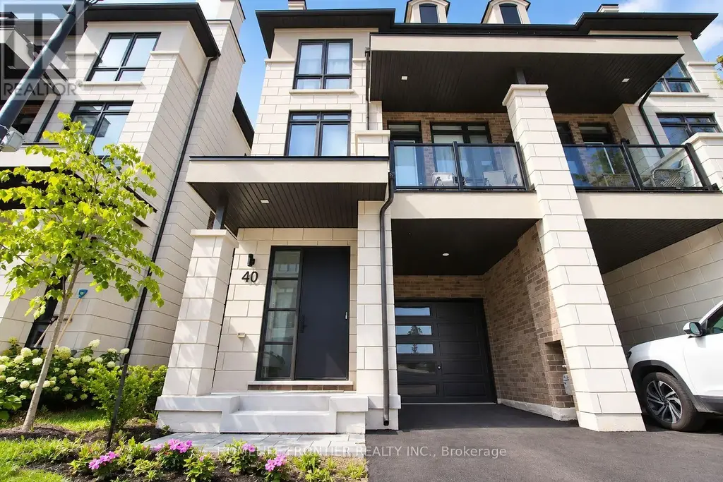 40 Chiara Rose Lane, Richmond Hill (Oak Ridges)