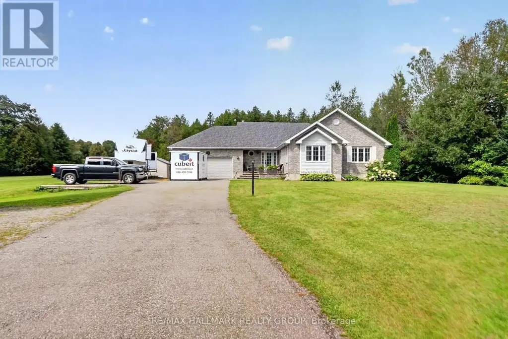 8251 Ranita Crescent, Ottawa