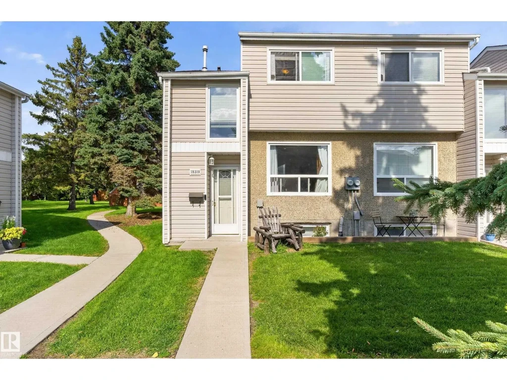 18319 93 Av Nw, Edmonton