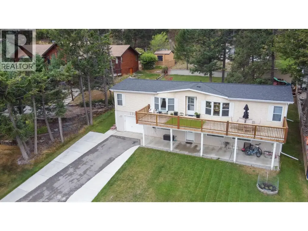 1336 11th Avenue, Invermere
