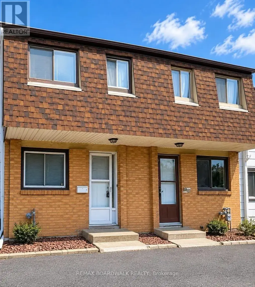 53j Sumac Street, Ottawa