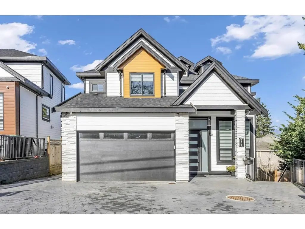 14271 Grosvenor Road, Surrey