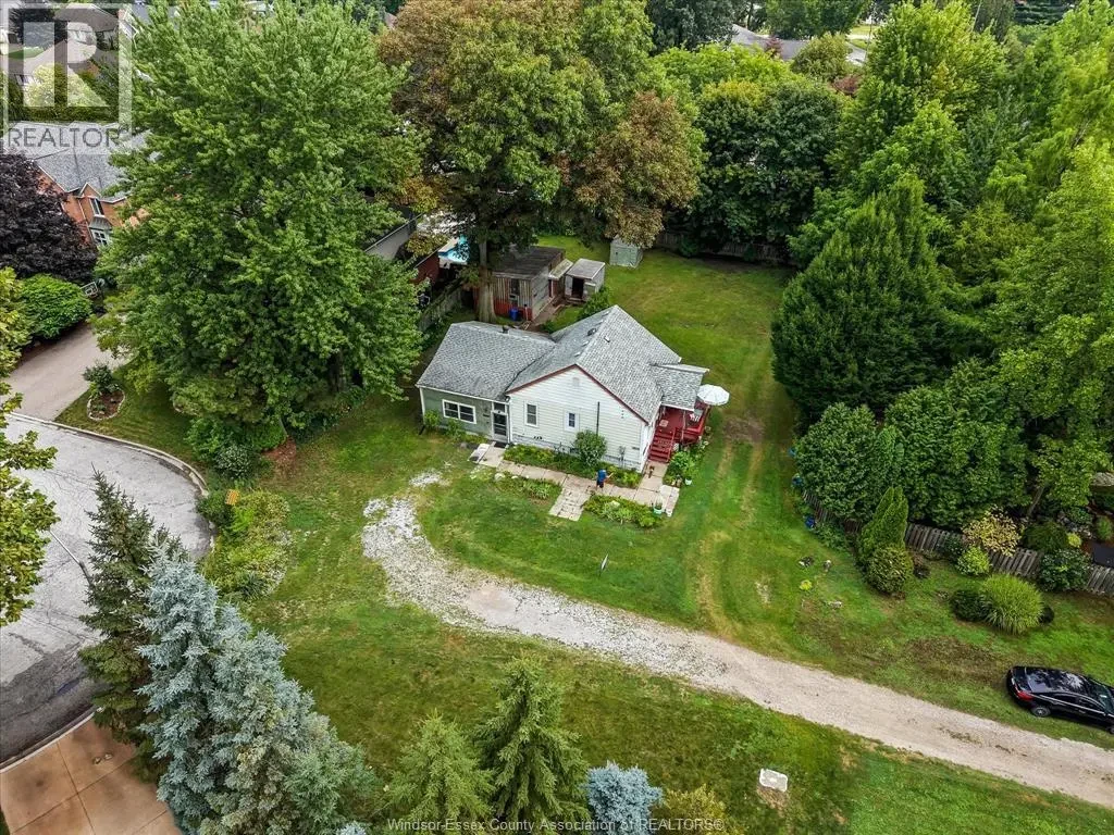 7035 Matchette Road, LaSalle