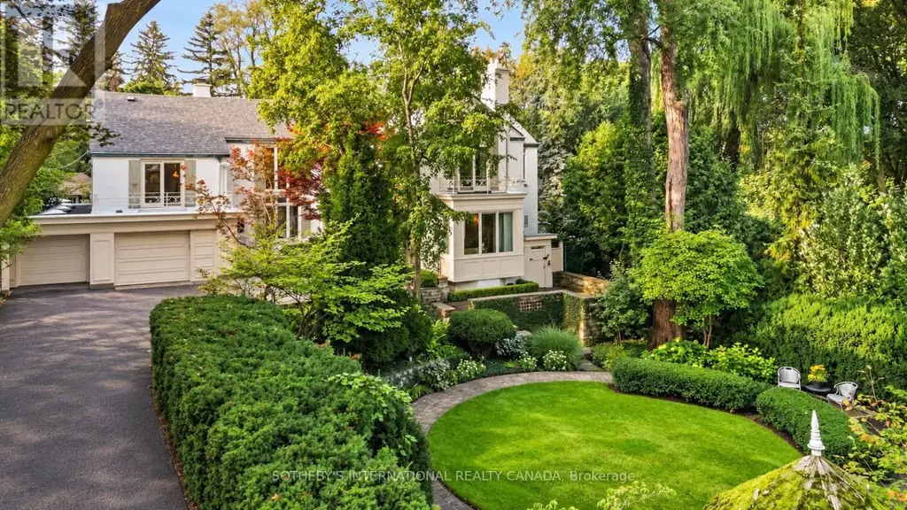 12 Forest Glen Crescent, Toronto (Bridle Path-Sunnybrook-York Mills)