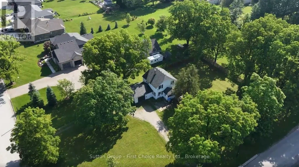 33 Bayfield Street, Huron East (Egmondville)