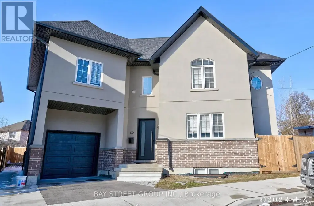 60 Emmett Avenue, Toronto (Mount Dennis)
