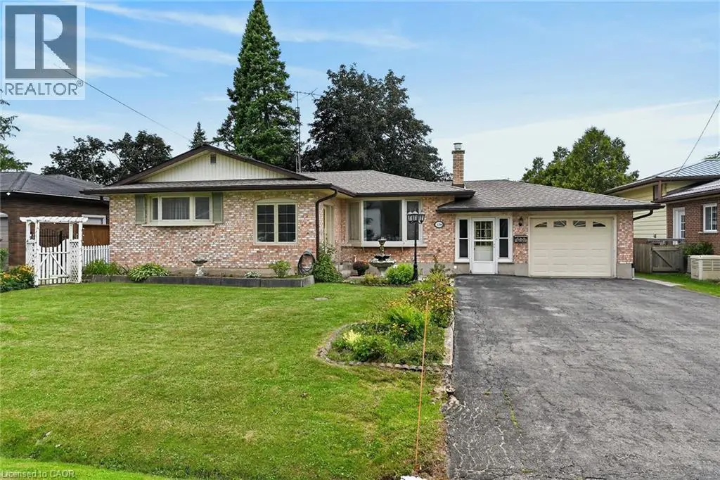 126 Concession Road E, Dunnville