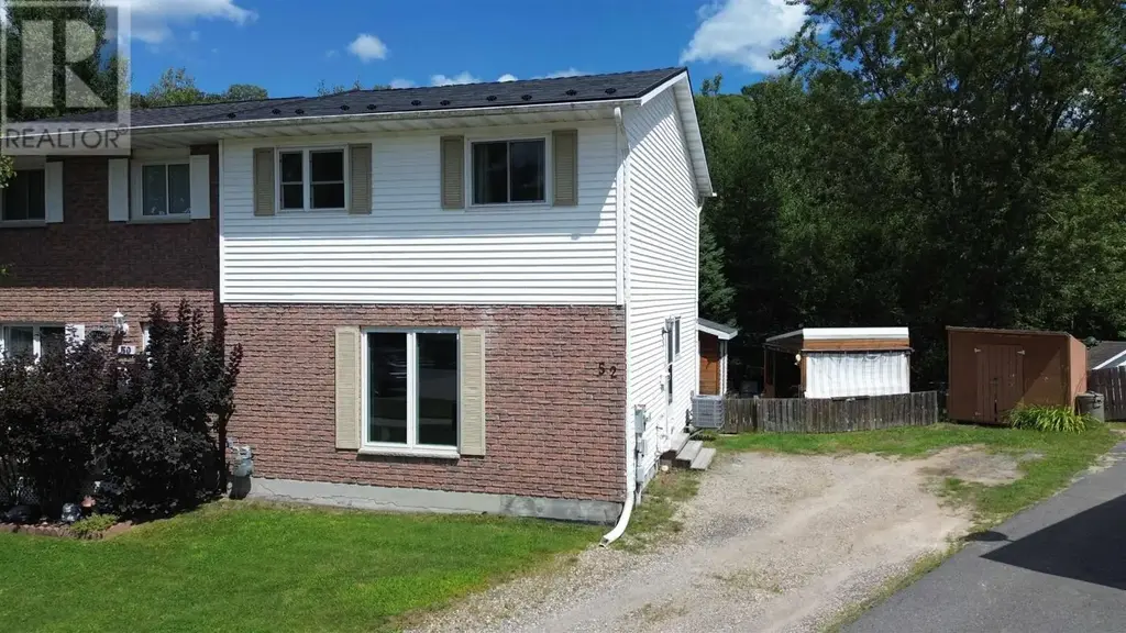 52 Lachance Pl, Elliot Lake