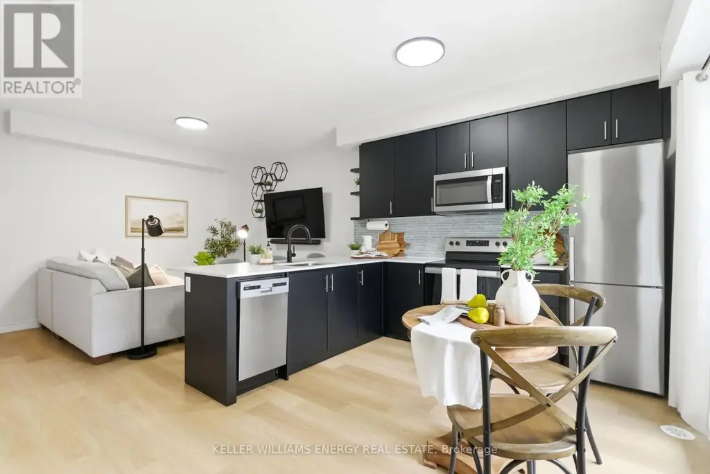 7 - 475 Beresford Path, Oshawa (Central)