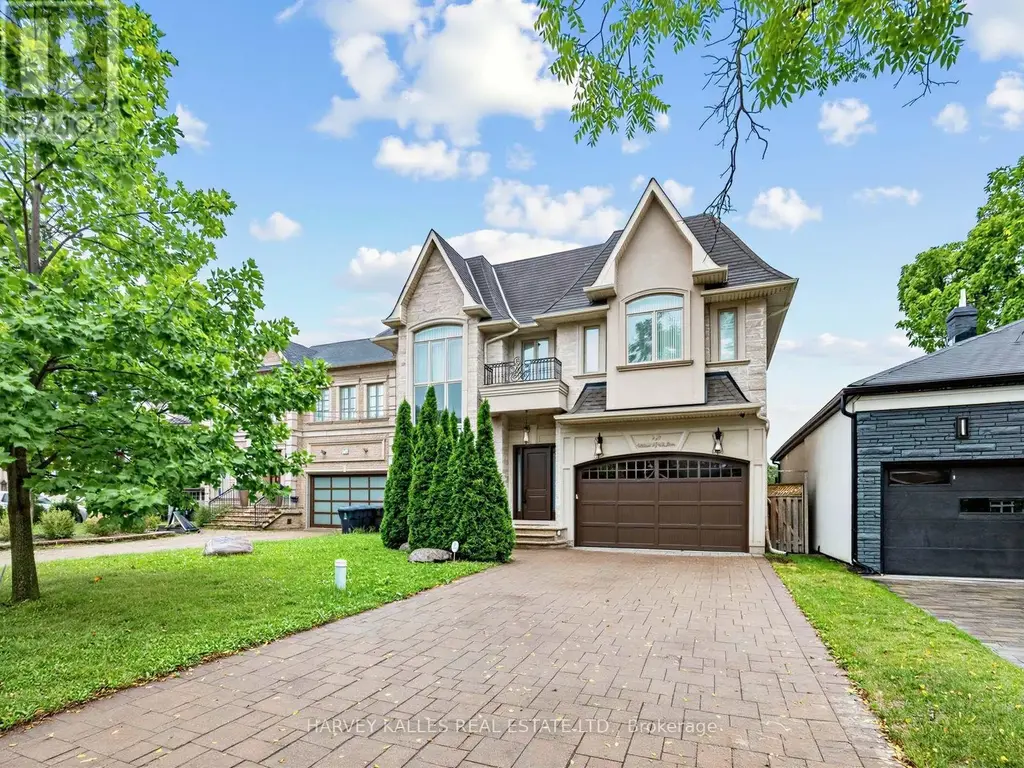 125 Bannockburn Avenue, Toronto (Bedford Park-Nortown)