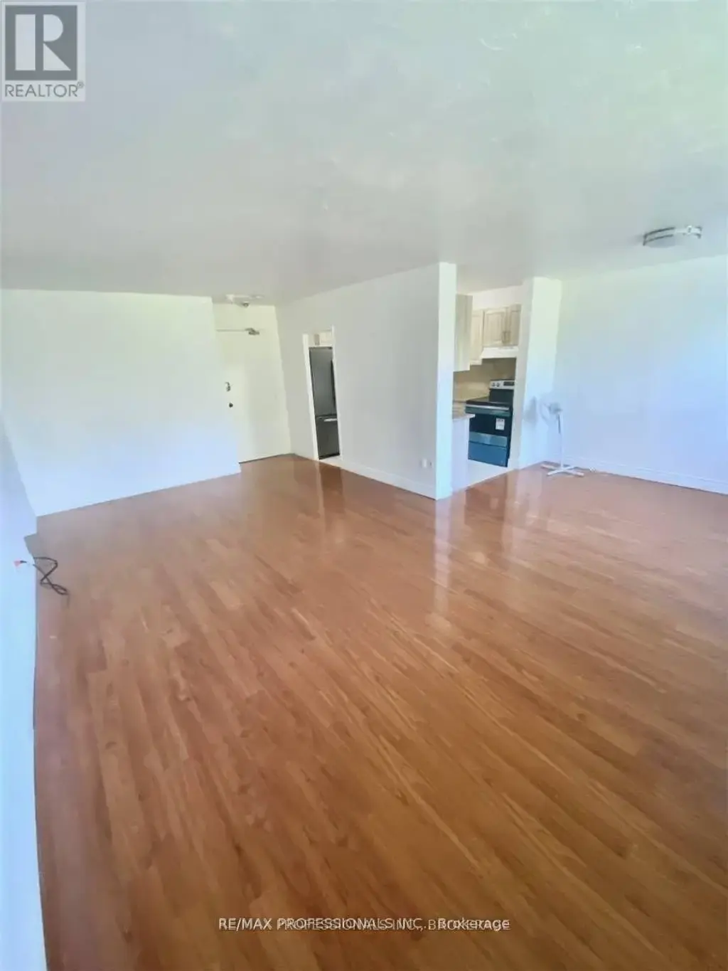 310 - 2245 Eglinton Avenue E, Toronto (Ionview)