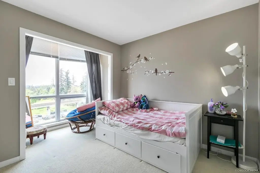 910 13618 100 Avenue, Surrey