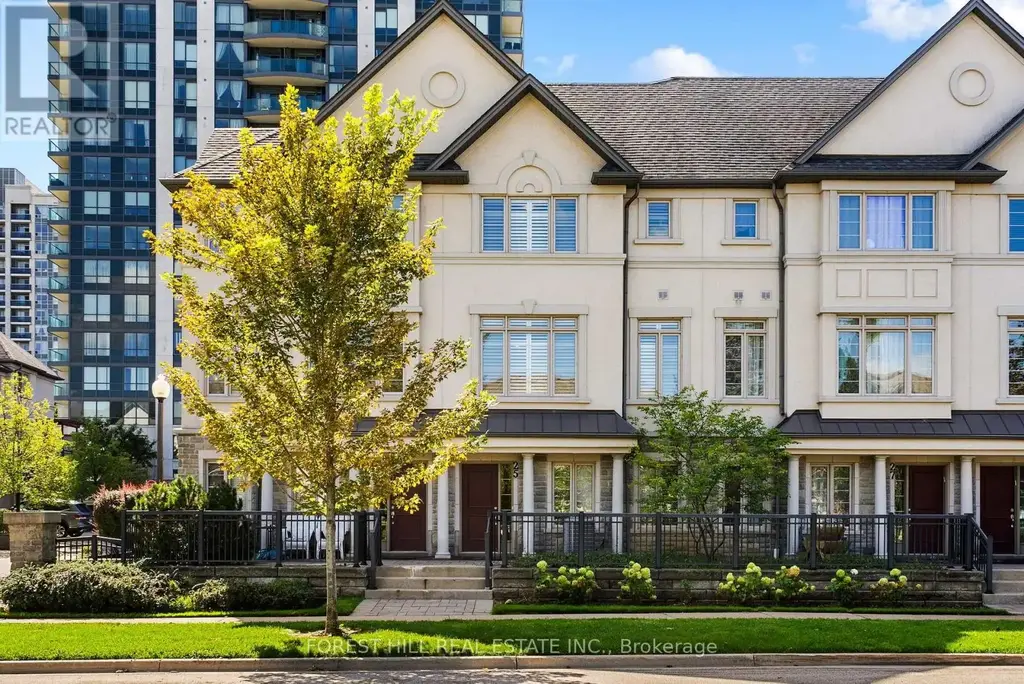 25 Beverley Glen Boulevard, Vaughan (Beverley Glen)
