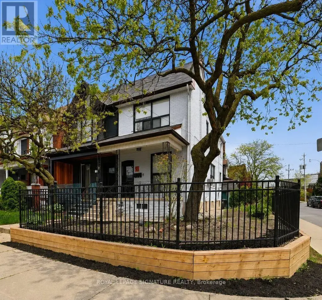 151 Campbell Avenue, Toronto (Dovercourt-Wallace Emerson-Junction)