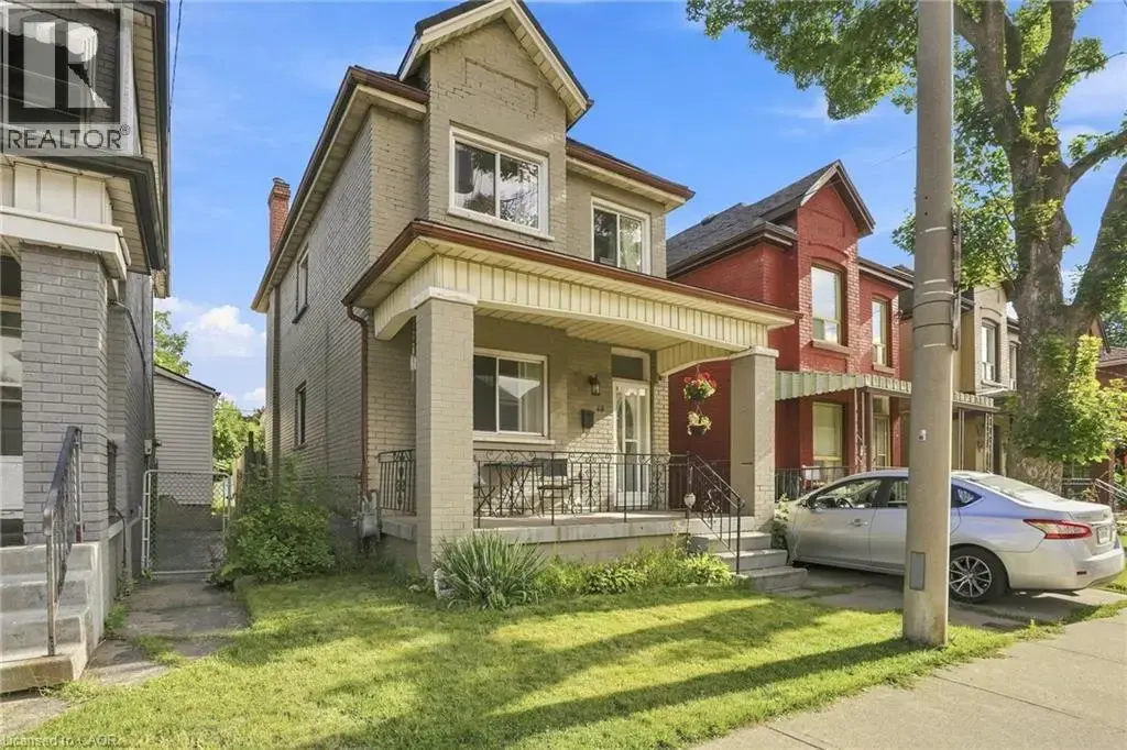 15 Clinton Street Unit# Upper, Hamilton