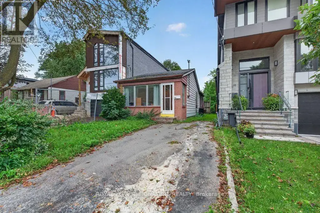 121 Preston Street, Toronto (Birchcliffe-Cliffside)