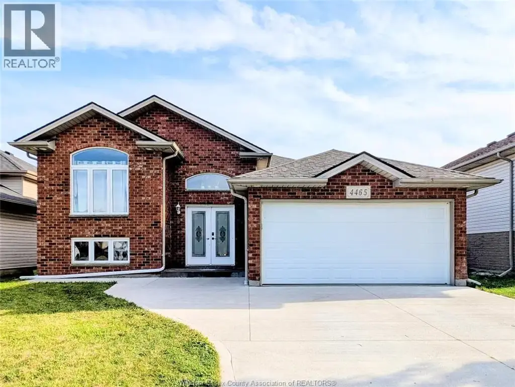 4465 Spago Crescent, Windsor