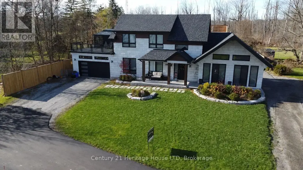 9785 Niagara River Parkway, Niagara Falls (Lyons Creek)