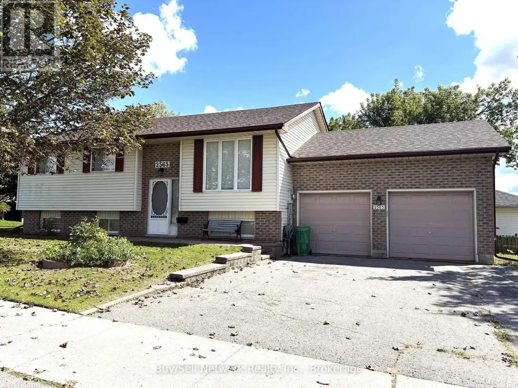 2565 Marsdale Drive, Peterborough (Ashburnham Ward 4)