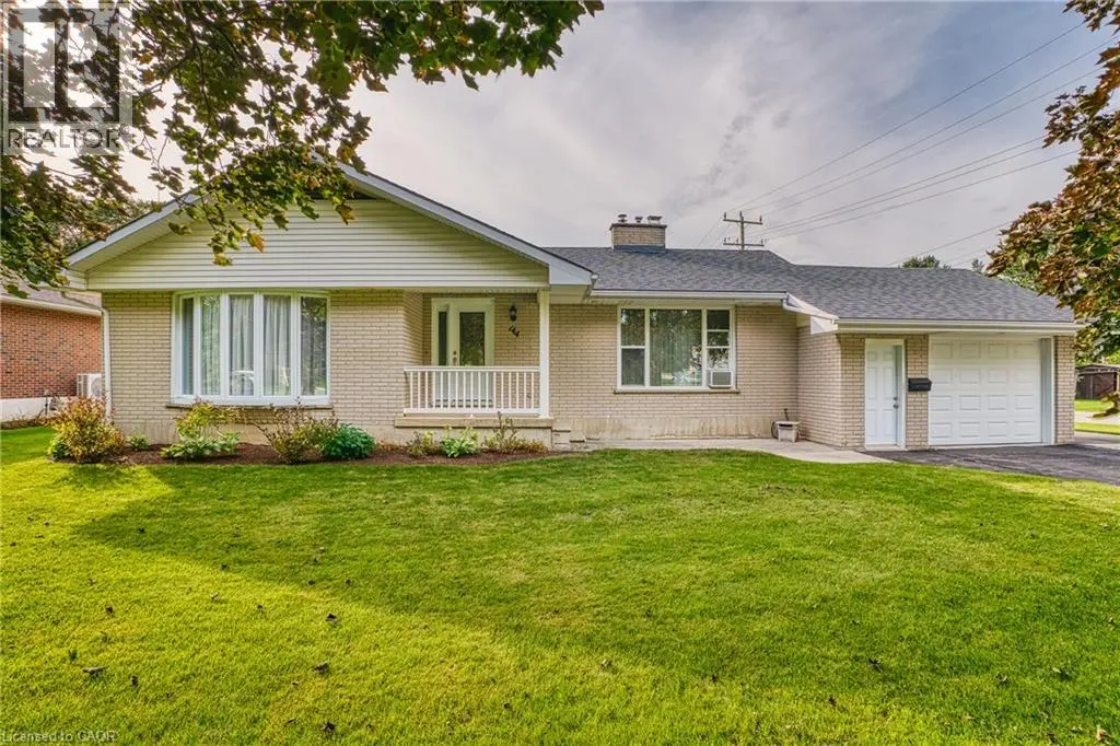 144 King Street, Atwood